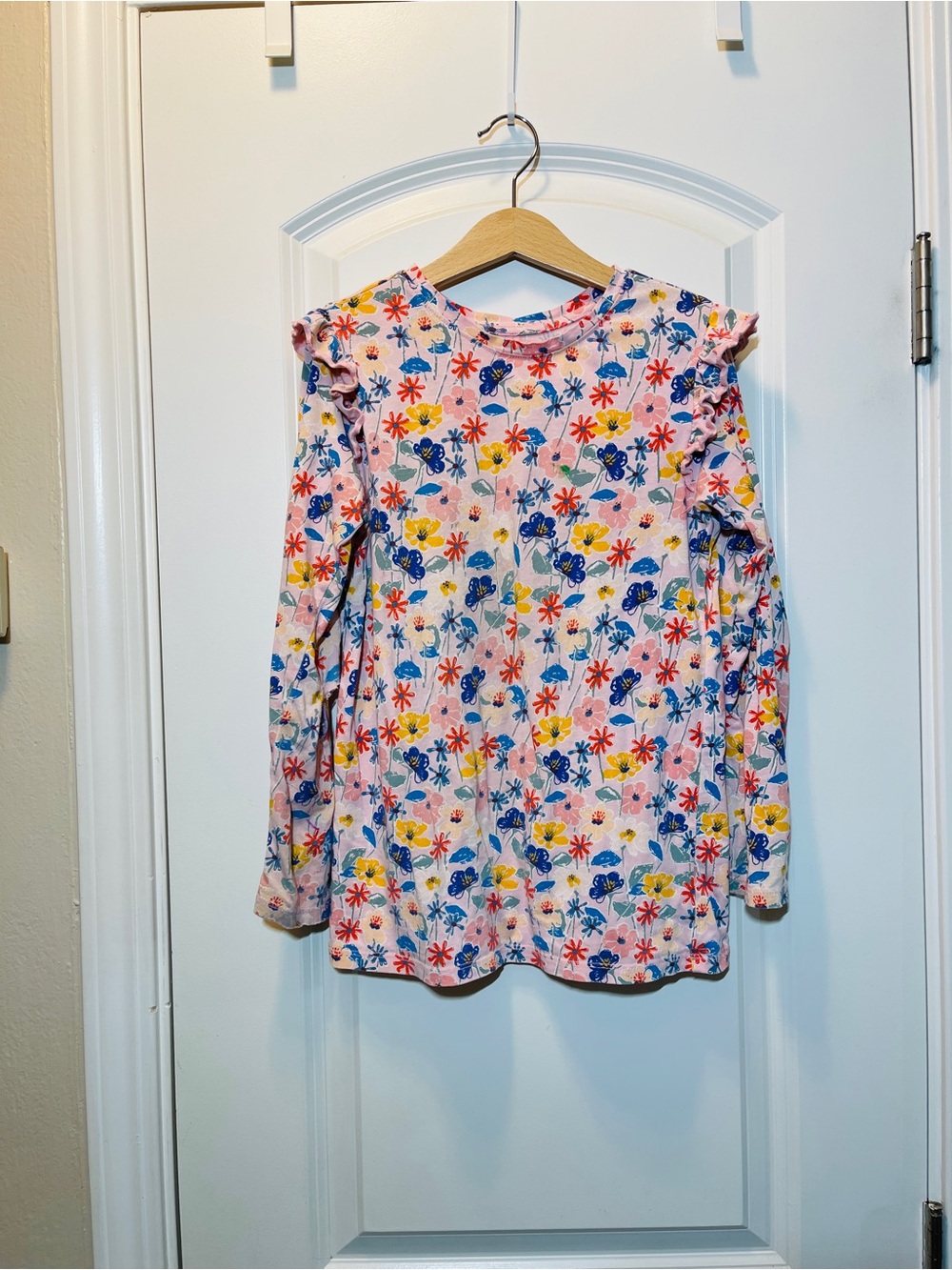 Tea Collection Pink Floral Ruffle-Shoulder Long Sleeve Tee